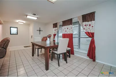 3308 Erwin Avenue, Victoria, TX 77901 - Photo 7