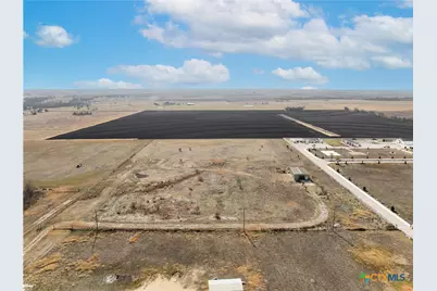 824 County Road 451, Coupland, TX 78615 - Photo 15