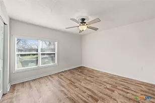 906 S 2nd St, Temple, TX 76504 - Photo 25