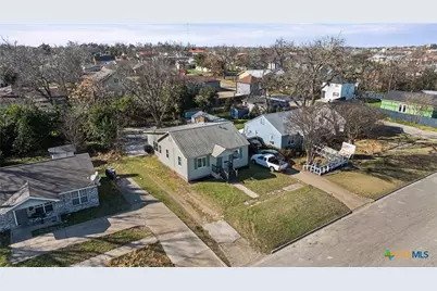 906 S 2nd Street, Temple, TX 76504 - Photo 33