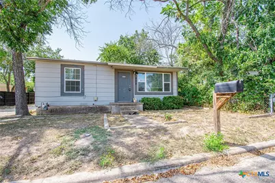 202 E Carpenter Avenue, Copperas Cove, TX 76522 - Photo 1