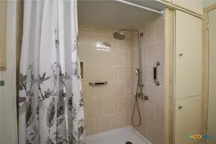 909 Fern Ln, Victoria, TX 77904 - Photo 33