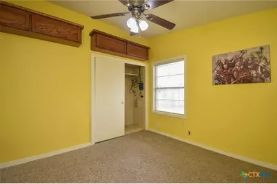 909 Fern Lane, Victoria, TX 77904 - Photo 35