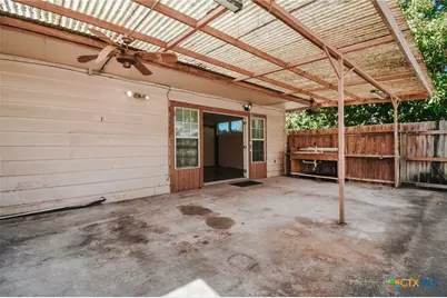 909 Fern Lane, Victoria, TX 77904 - Photo 37