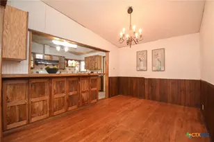 909 Fern Ln, Victoria, TX 77904 - Photo 11