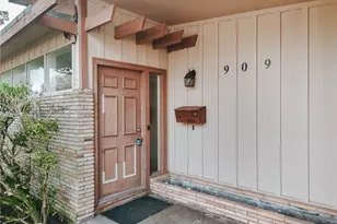 909 Fern Ln, Victoria, TX 77904 - Photo 3