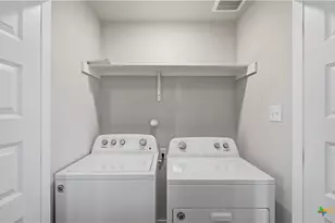 2513 Hiddenbrooke Trace, Seguin, TX 78155 - Photo 23