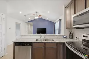 2513 Hiddenbrooke Trace, Seguin, TX 78155 - Photo 15