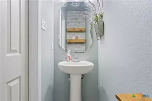 231 Druse Ln, Jarrell, TX 76537 - Photo 13