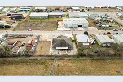 223 Lucinda Drive, New Braunfels, TX 78130 - Photo 45