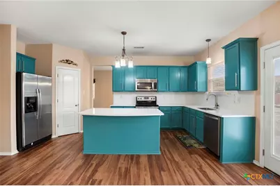 175 Plantation Drive, Seguin, TX 78155 - Photo 11