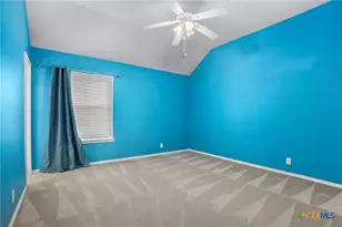 175 Plantation Dr, Seguin, TX 78155 - Photo 33