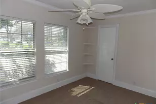 1414 Leander, San Antonio, TX 78251 - Photo 21