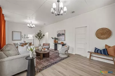 1007 N Jackson Avenue, Cameron, TX 76520 - Photo 9