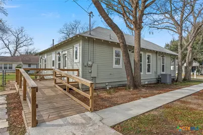 1007 N Jackson Avenue, Cameron, TX 76520 - Photo 31