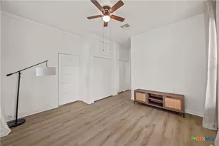 1007 N Jackson Ave, Cameron, TX 76520 - Photo 27