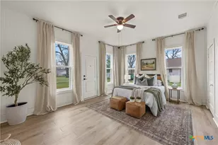 1007 N Jackson Ave, Cameron, TX 76520 - Photo 21