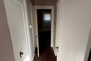 513 N San Marcos St, Seguin, TX 78155 - Photo 9