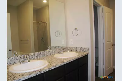 961 Shady Brk Street, New Braunfels, TX 78132 - Photo 13