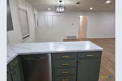 1513 W Main Street, Little River Academy, TX 76554 - Photo 11