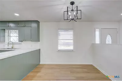 1513 W Main Street, Little River Academy, TX 76554 - Photo 9