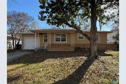 609 S 11th Street, Copperas Cove, TX 76522 - Photo 1