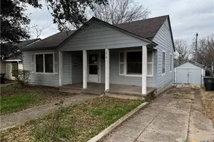 1010 S 17th St, Temple, TX 76504 - Photo 3