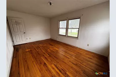 1010 S 17th Street, Temple, TX 76504 - Photo 17