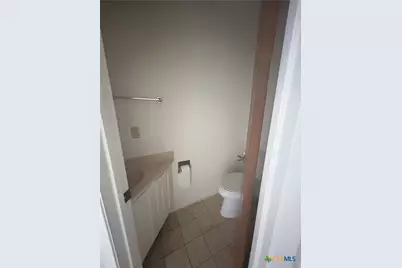 1133 Ashby #8 Street, Seguin, TX 78155 - Photo 7