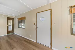 1506 Honeysuckle Ln, New Braunfels, TX 78130 - Photo 7