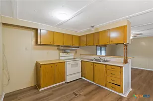 1506 Honeysuckle Ln, New Braunfels, TX 78130 - Photo 13