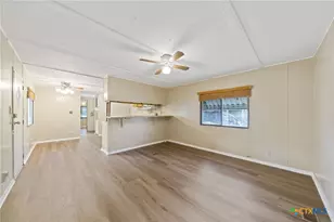 1506 Honeysuckle Ln, New Braunfels, TX 78130 - Photo 9