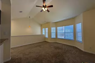 1270 Hillcrest Dr, New Braunfels, TX 78130 - Photo 11