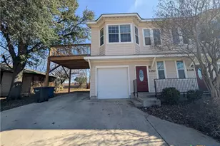 1270 Hillcrest Dr, New Braunfels, TX 78130 - Photo 1