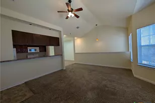 1270 Hillcrest Dr, New Braunfels, TX 78130 - Photo 13