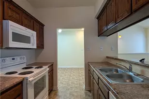 1270 Hillcrest Dr, New Braunfels, TX 78130 - Photo 17