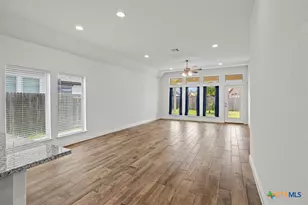 1921 Creek Ridge St, Seguin, TX 78155 - Photo 13