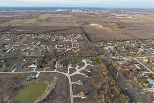 540-566 Crest Circle Dr, San Marcos, TX 78666 - Photo 19