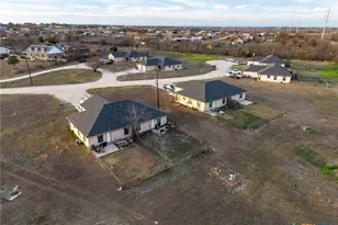 540-566 Crest Circle Dr, San Marcos, TX 78666 - Photo 15