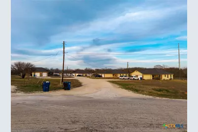 540-566 Crest Circle Drive, San Marcos, TX 78666 - Photo 5