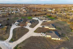 540-566 Crest Circle Dr, San Marcos, TX 78666 - Photo 17