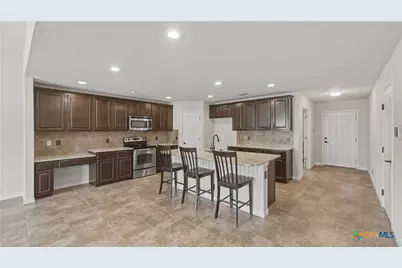 2724 Scarlet Tanger, New Braunfels, TX 78130 - Photo 11