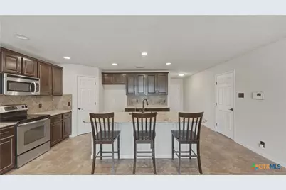 2724 Scarlet Tanger, New Braunfels, TX 78130 - Photo 13