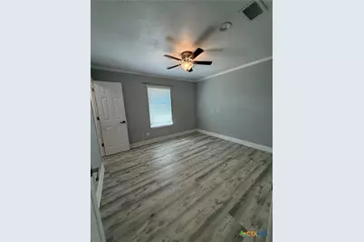 1211 Clearwater Drive, New Braunfels, TX 78130 - Photo 11