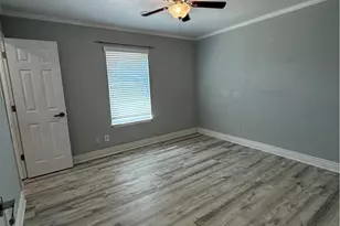 1211 Clearwater Dr, New Braunfels, TX 78130 - Photo 11