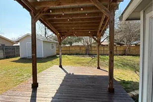 1211 Clearwater Dr, New Braunfels, TX 78130 - Photo 15