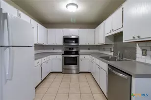 2708 Edgefield St, Killeen, TX 76549 - Photo 9