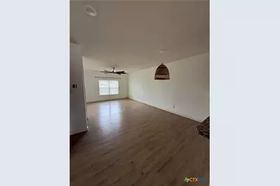 202 Posey Pass, New Braunfels, TX 78132 - Photo 5