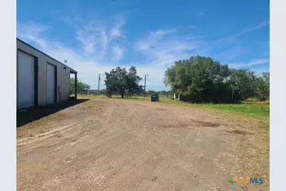 24 Rios Road, Victoria, TX 77905 - Photo 5