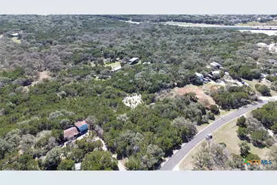 138 Bear Creek Drive, New Braunfels, TX 78132 - Photo 3
